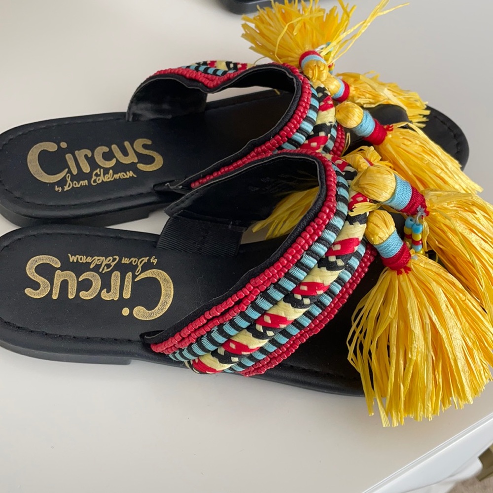 SAM EDELMAN Black and Multi tribal tassel sandals